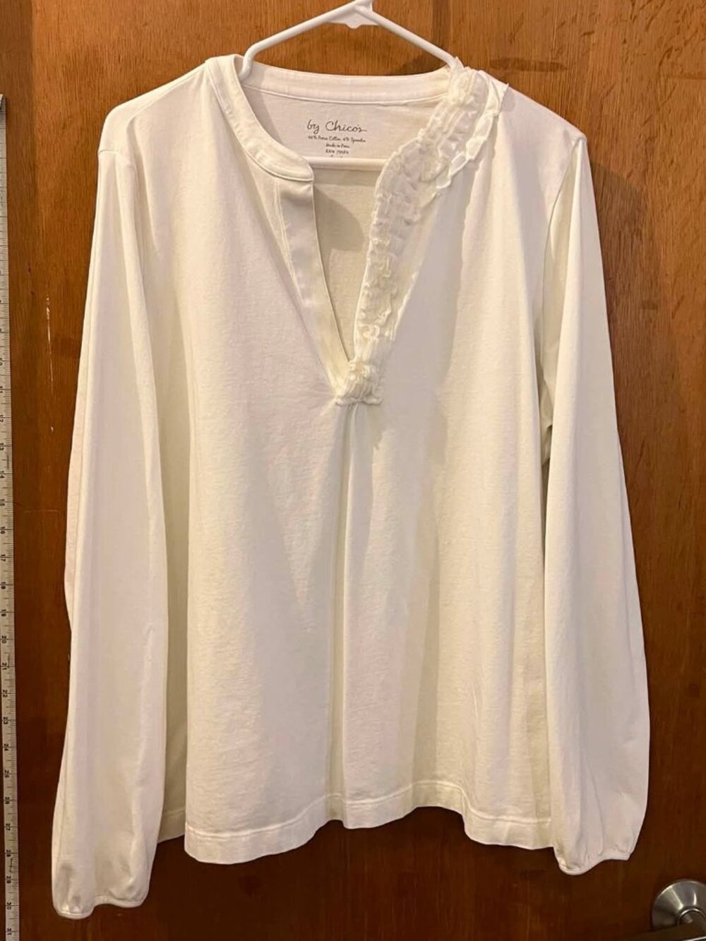 Size 3(3X) - Chico's - Long Sleeve Cream Knit Pullover